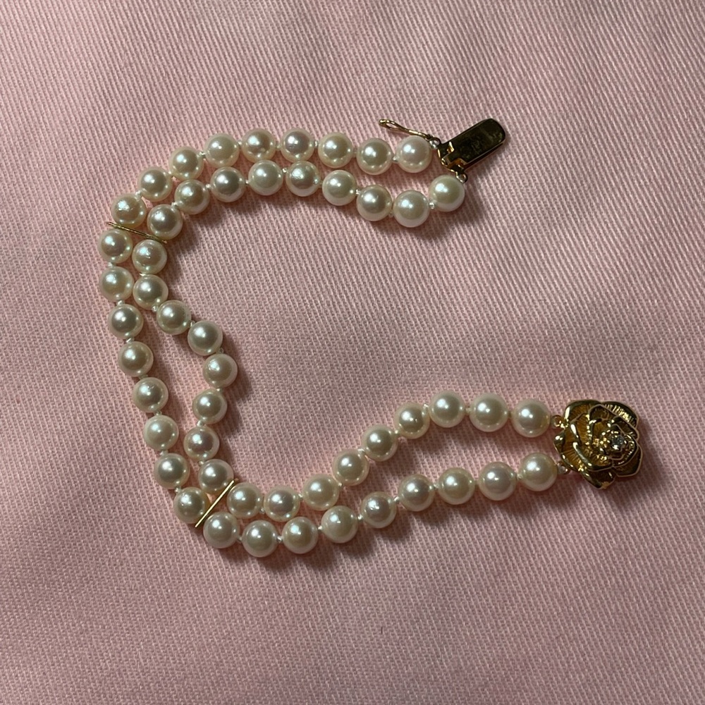 Tiffany and Co. Saltwater Pearl Bracelet